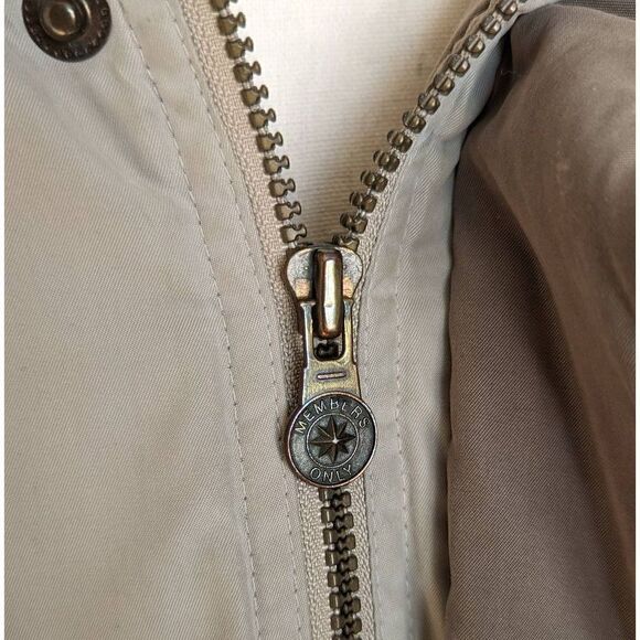 Vintage Members Only Jacket Men's Down Filled Puffer Jacket Tan Size Large - Picture 8 of 13